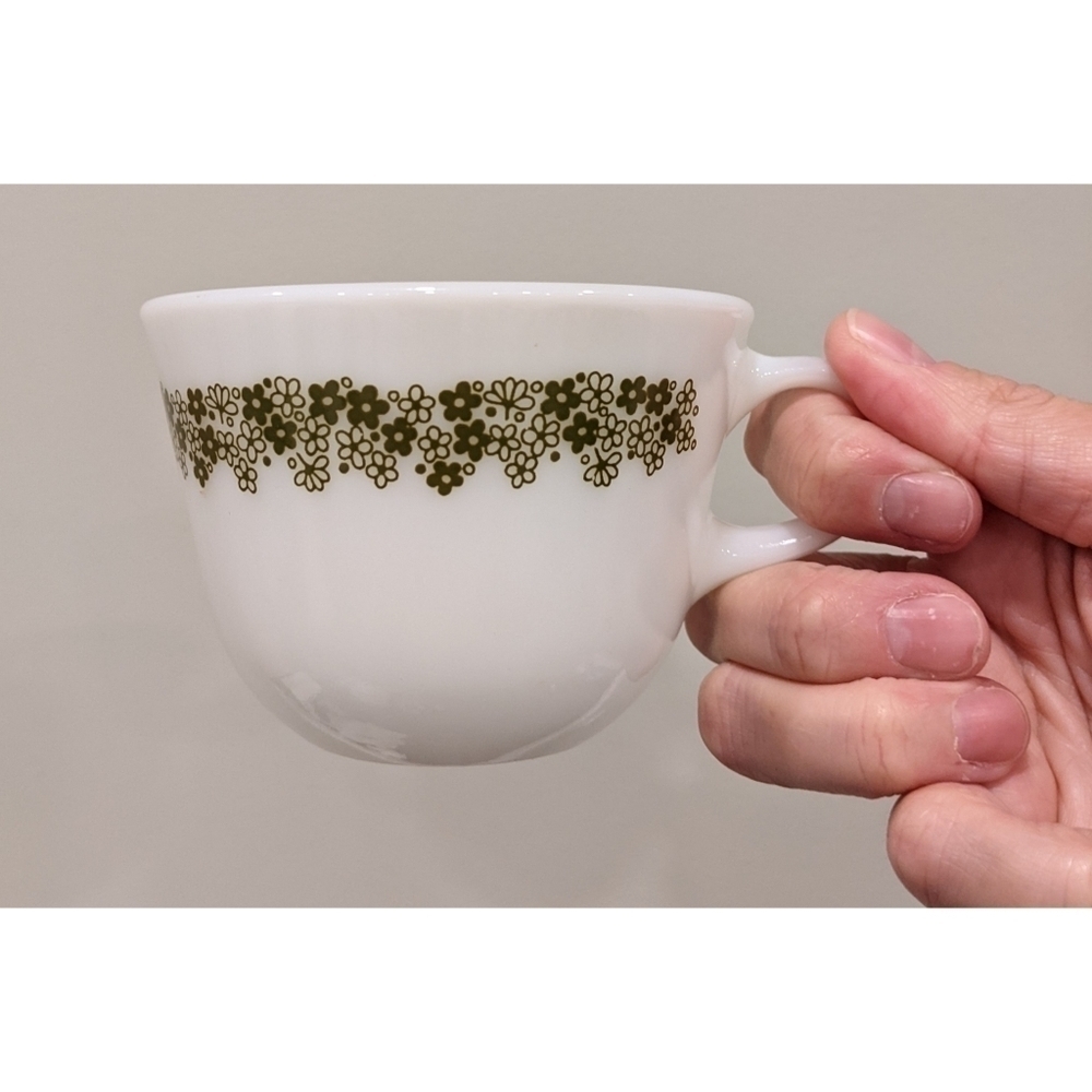 Pyrex Green Floral Tea Cup Mug